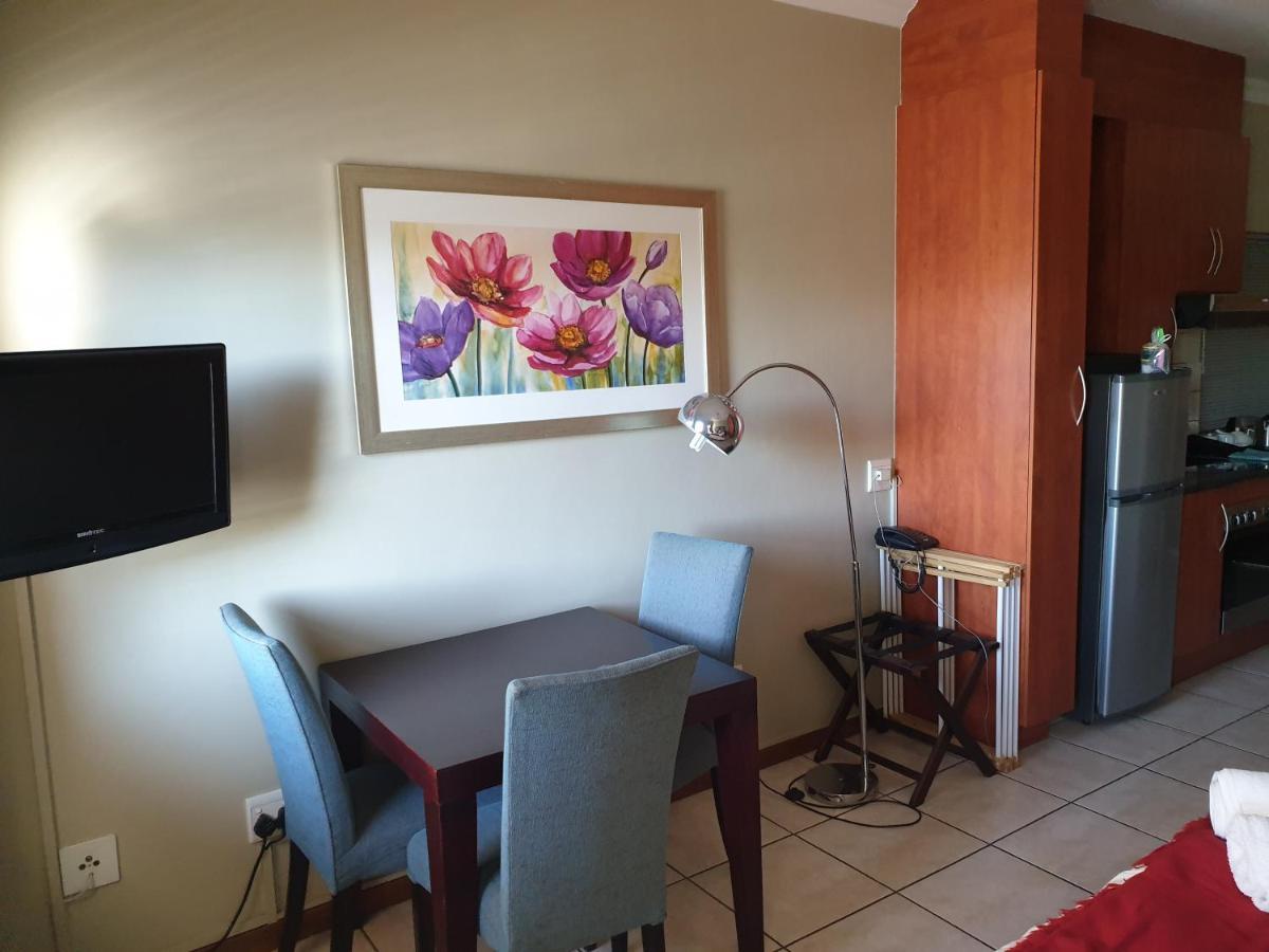 Grosvenor Apartments Pretoria-Noord Zewnętrze zdjęcie