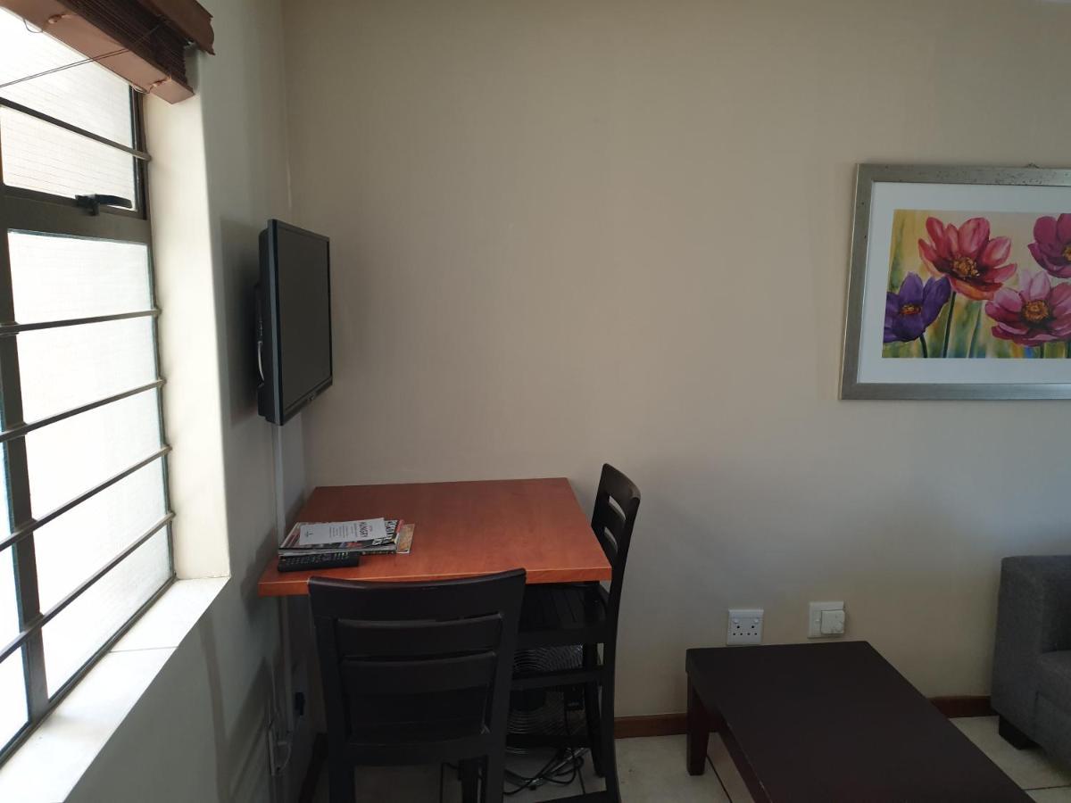 Grosvenor Apartments Pretoria-Noord Zewnętrze zdjęcie